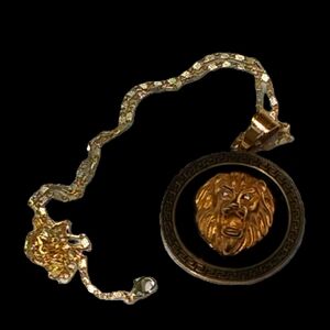 Gold Lion Pendant Necklace (Stainless Steel)